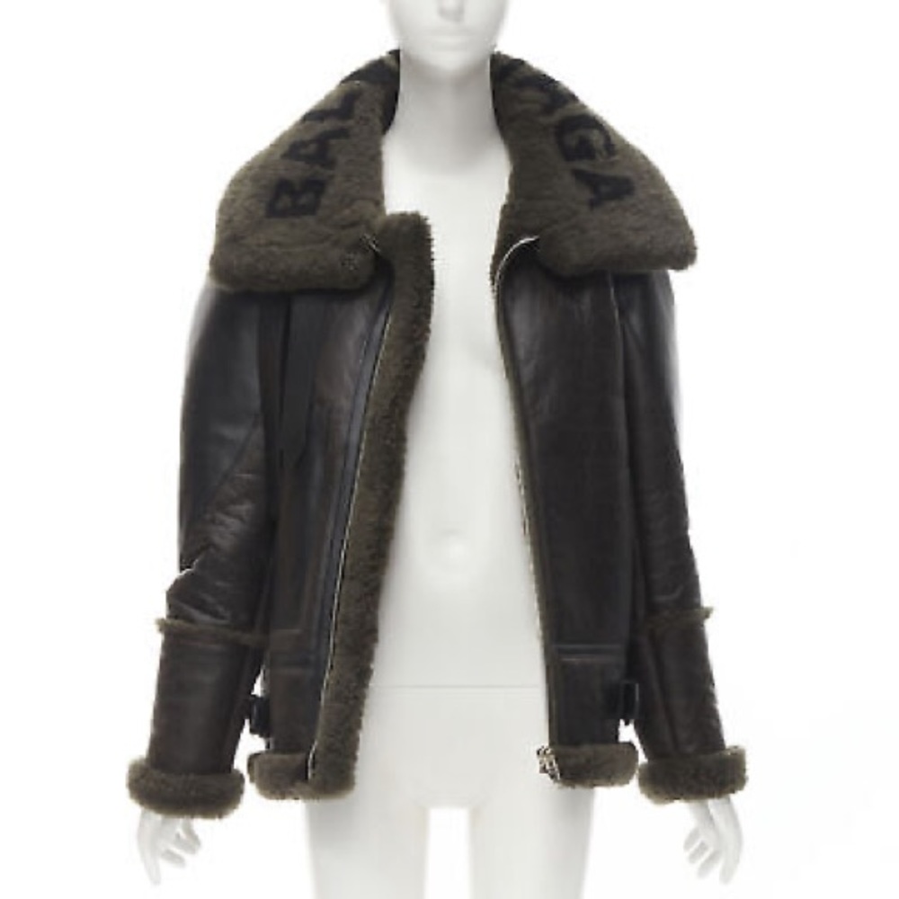 BALENCIAGA Demna 2018 Runway Le Bombardier green Burnished shearling jacket